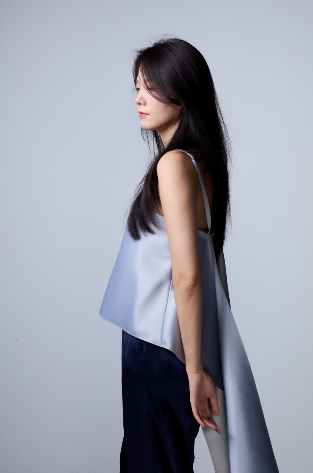 20260908041222445661.png 谷芳.png